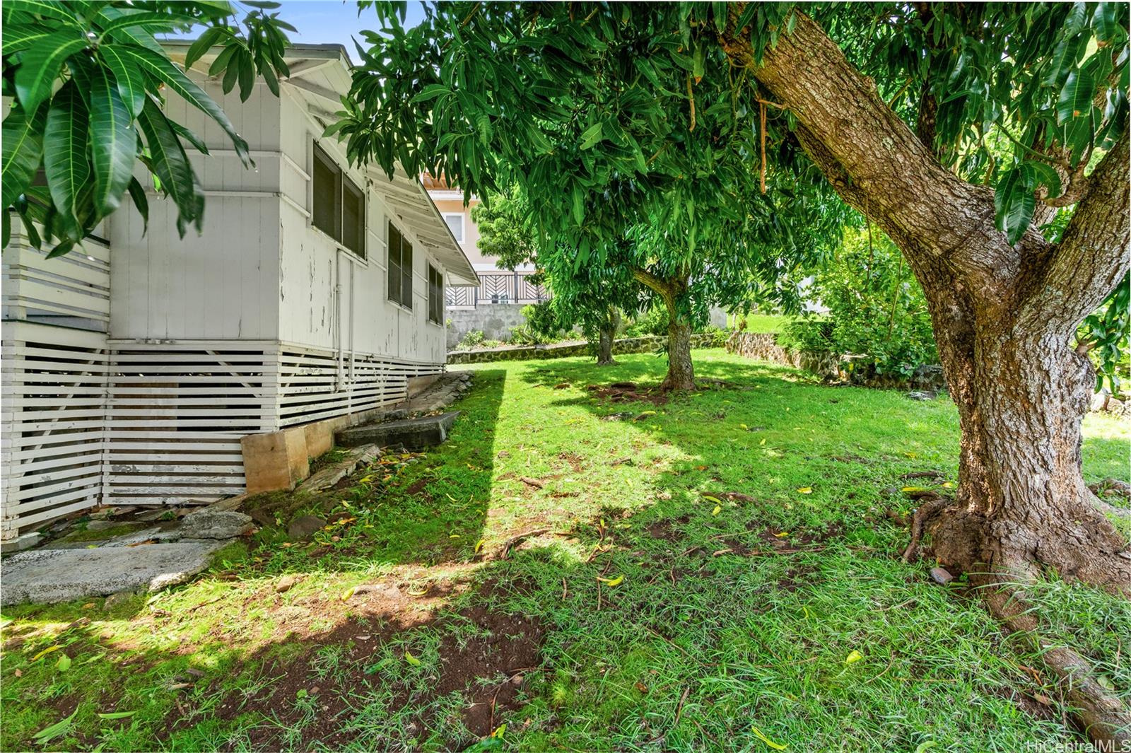 3262 Kikilia Place