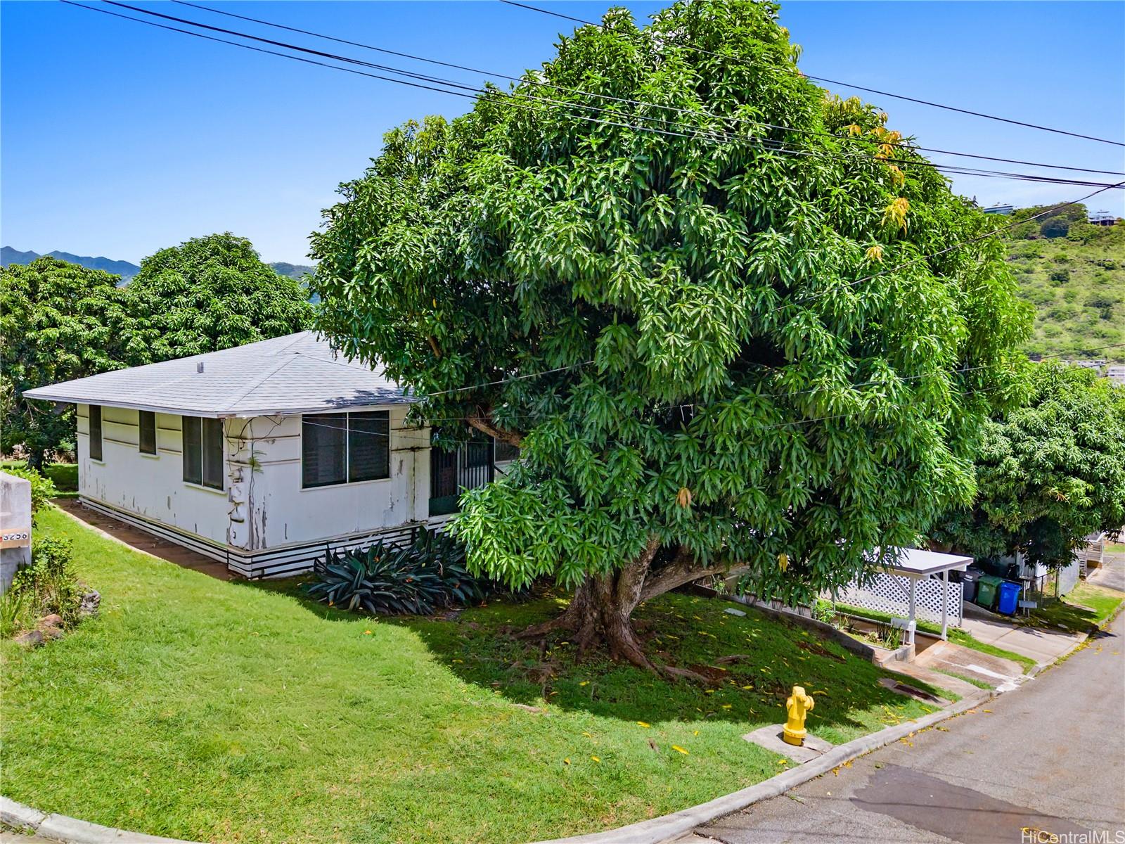 3262 Kikilia Place