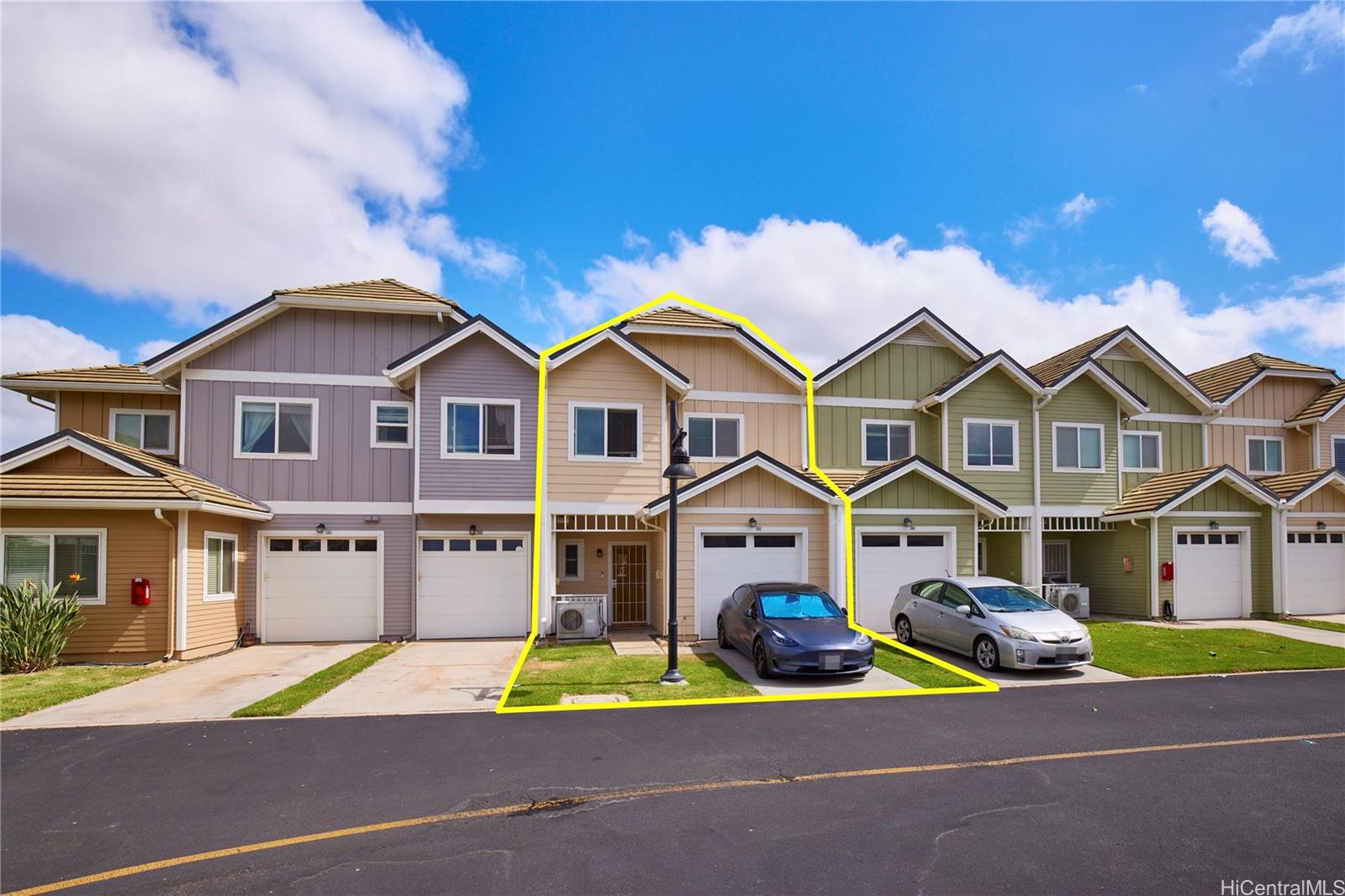 1143 Kakala Street 303