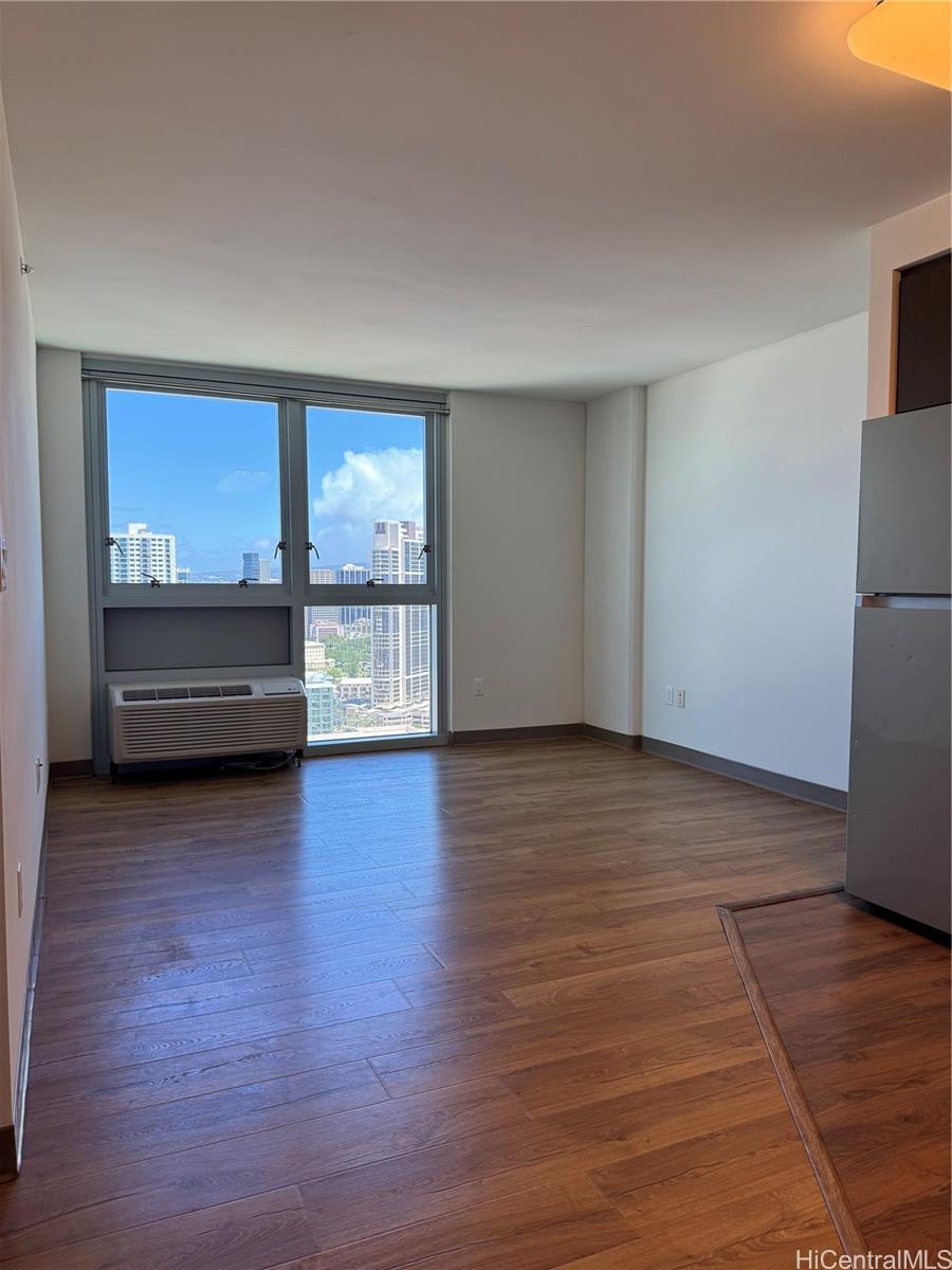 988 Halekauwila Street 3205