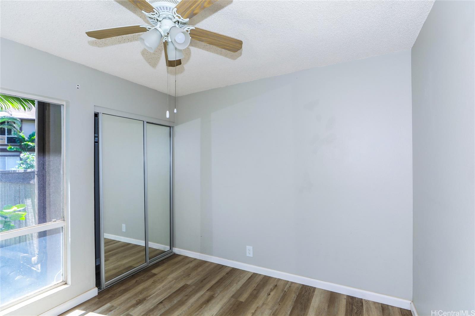 91-1040 Puamaeole Street  Unit 13A