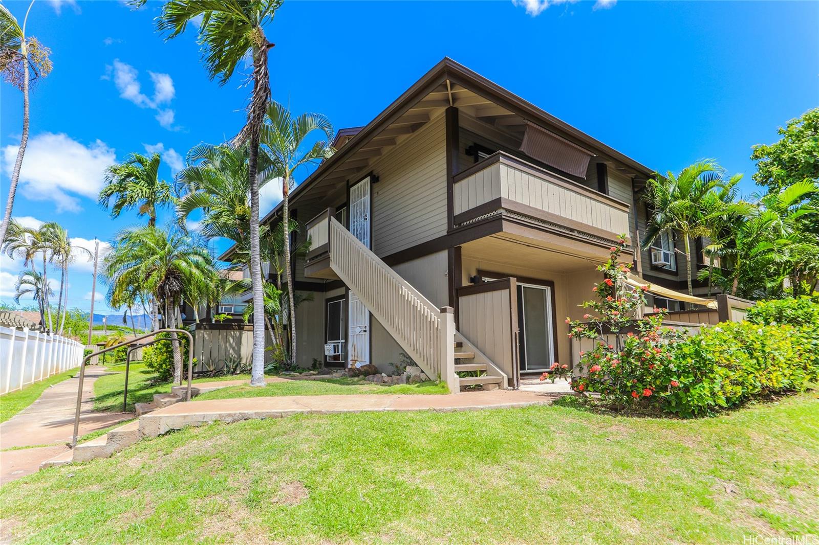 91-1040 Puamaeole Street  Unit 13A