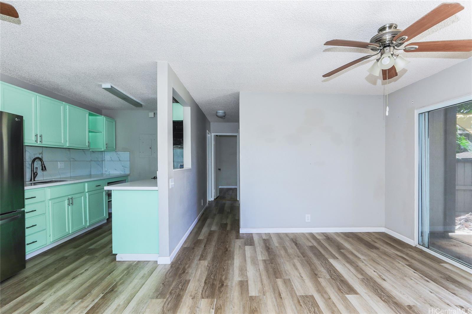 91-1040 Puamaeole Street  Unit 13A