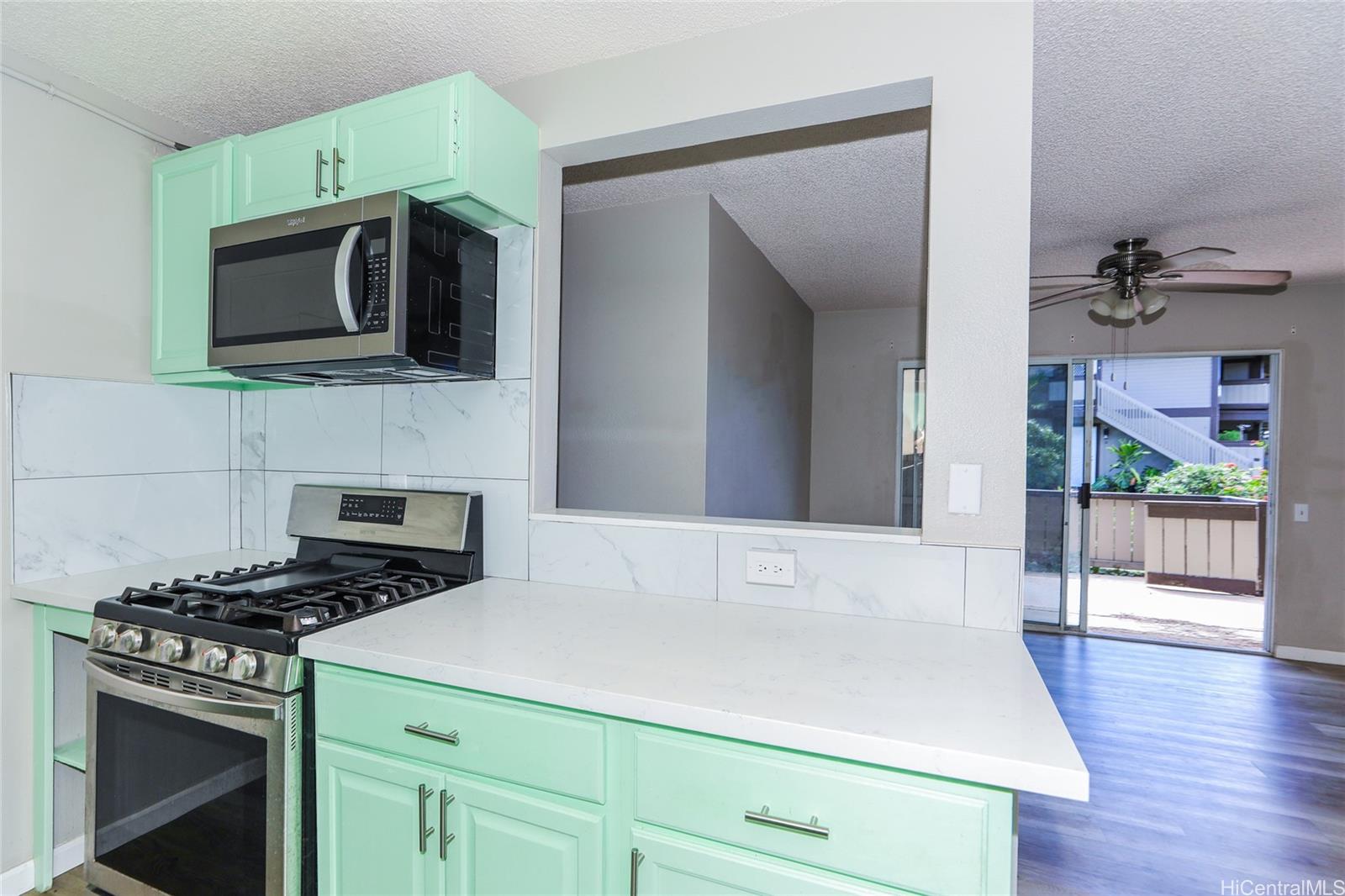 91-1040 Puamaeole Street  Unit 13A