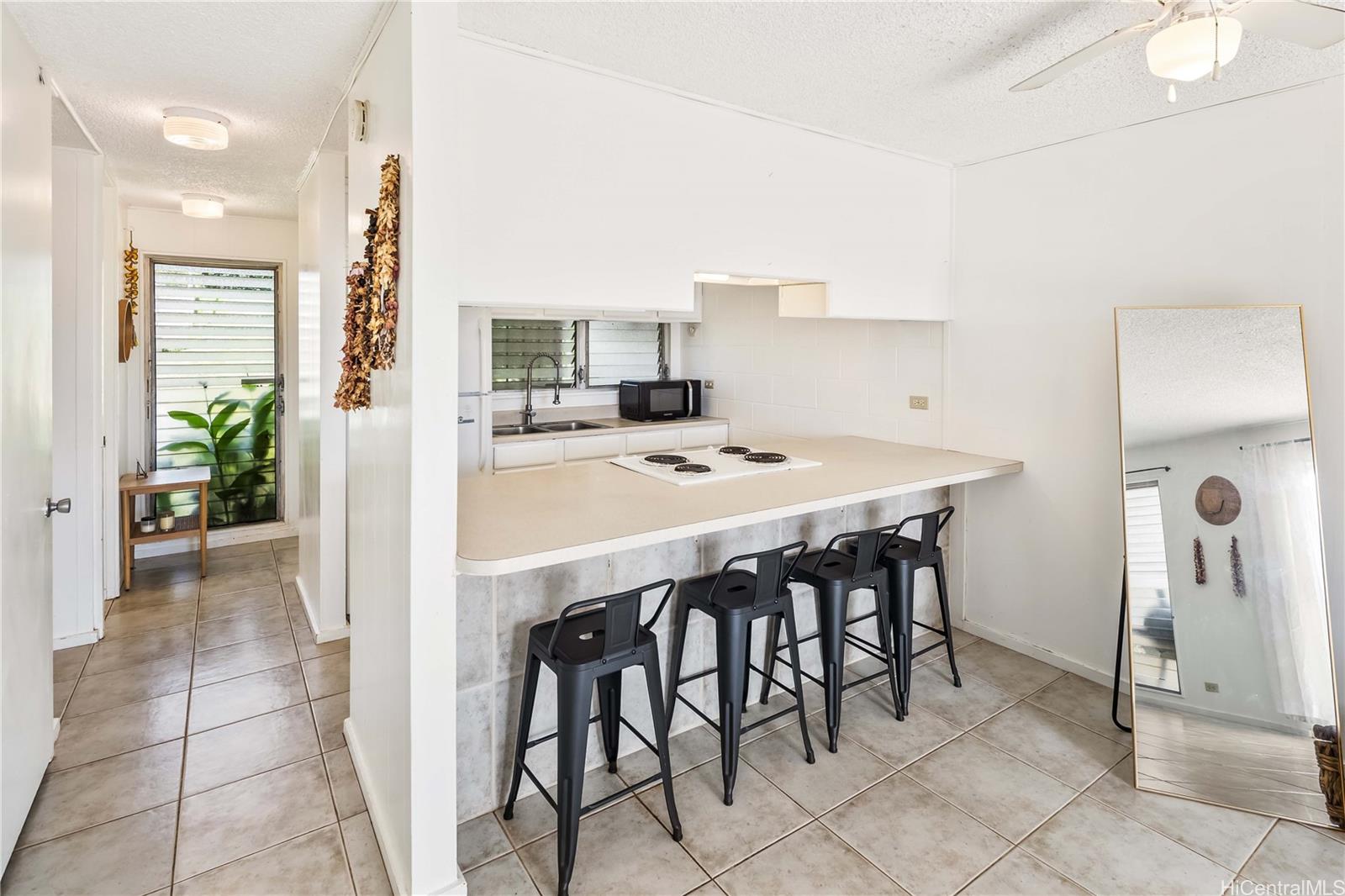92-779 Makakilo Drive B9
