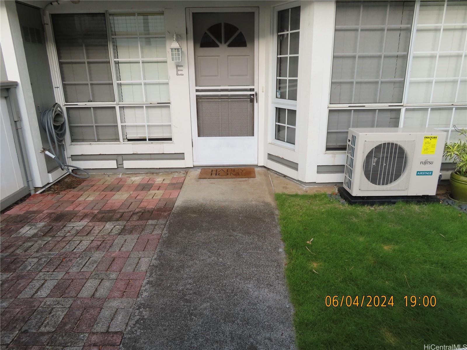 Photo 18 of 18