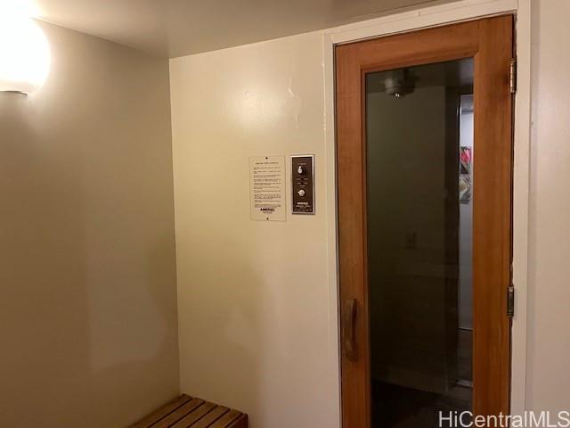 Photo 19 of 25