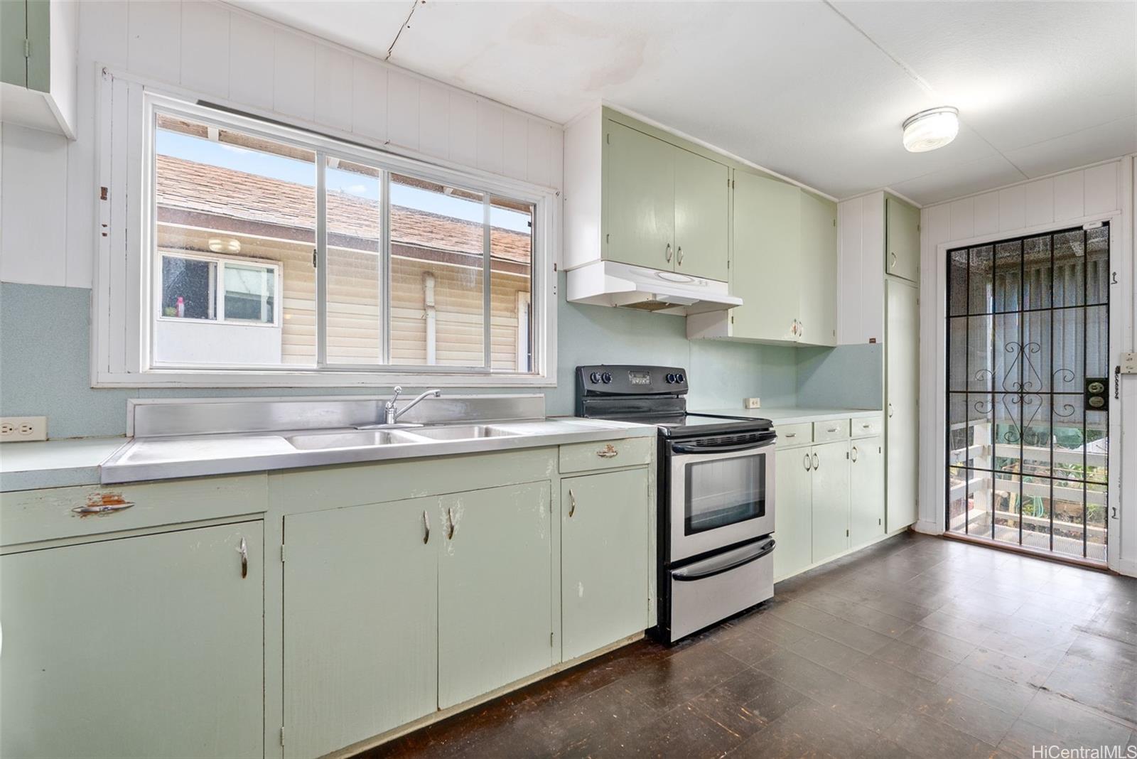 66-958 Kuewa Drive