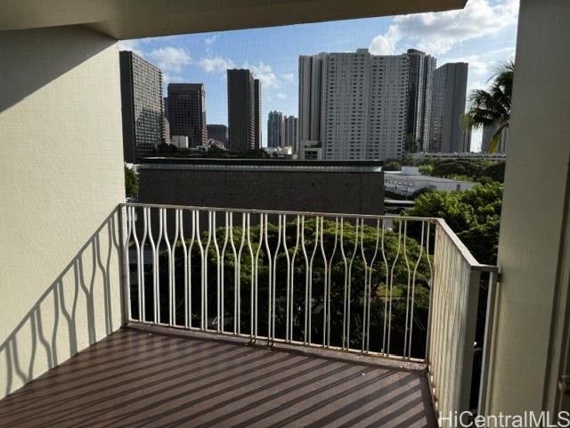 Photo 4 of 10