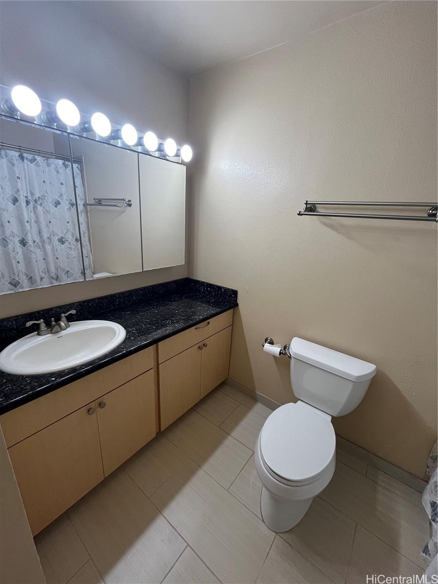 Photo 17 of 20