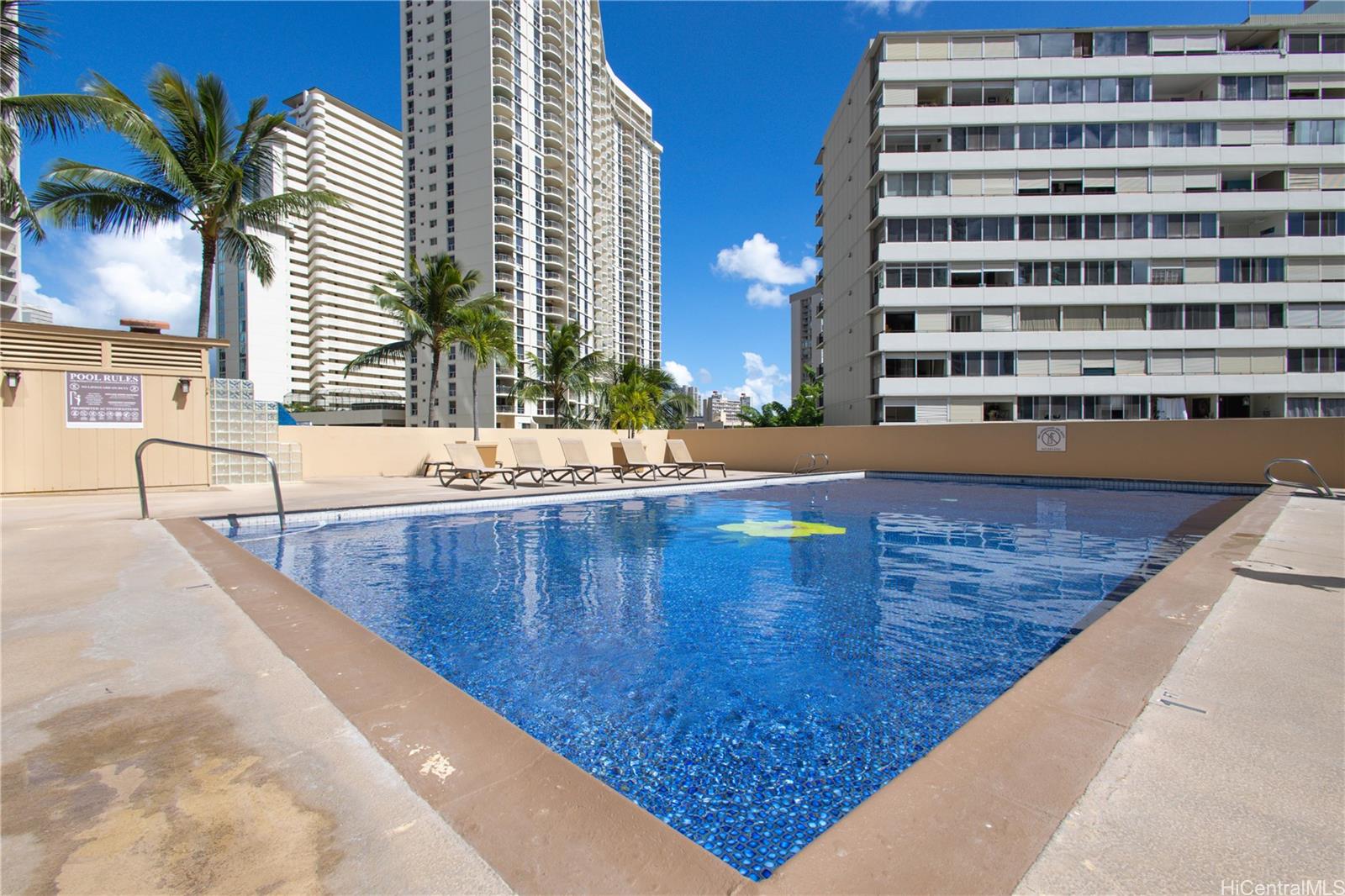 411 Hobron Lane  Unit 1512