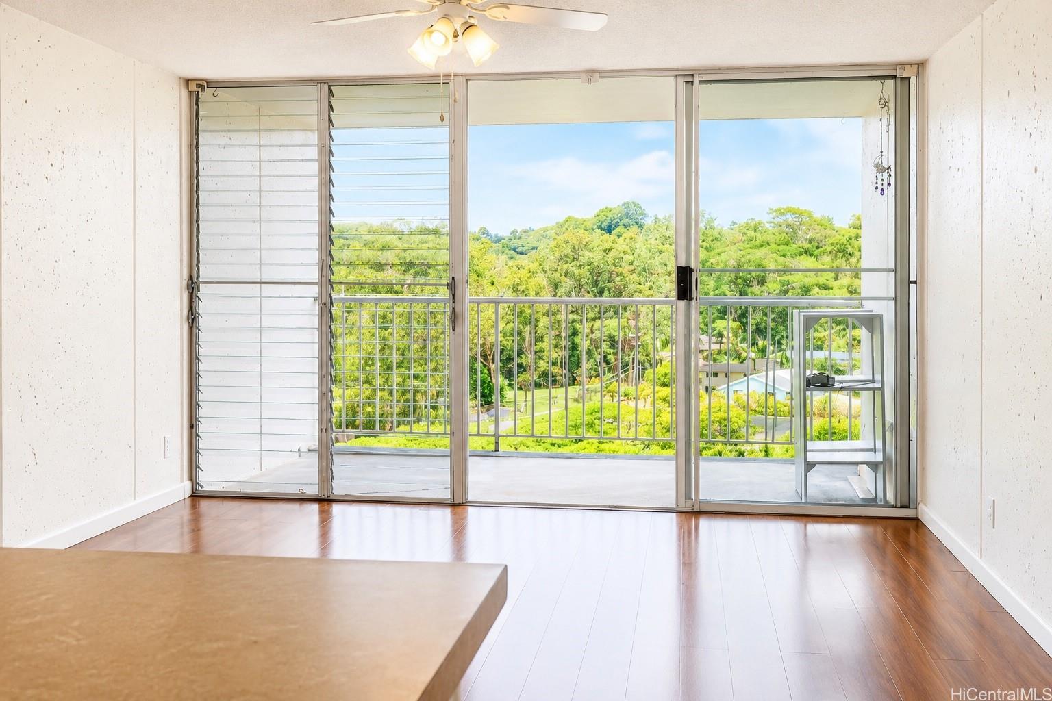 95-061 Waikalani Drive  Unit D706