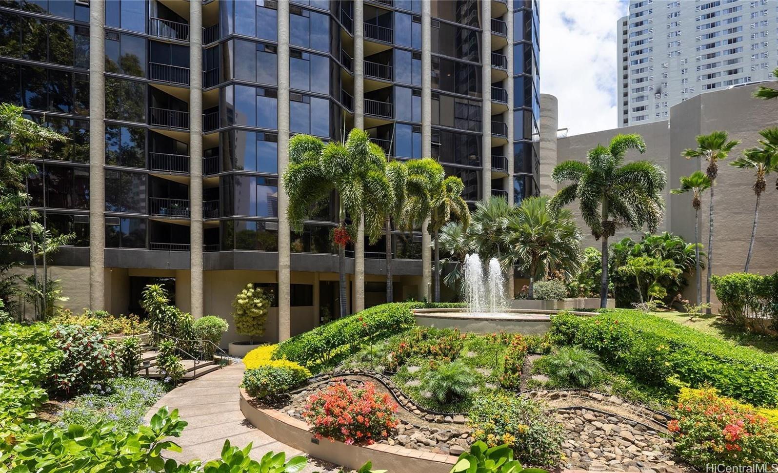 60 N Beretania Street  Unit 3406