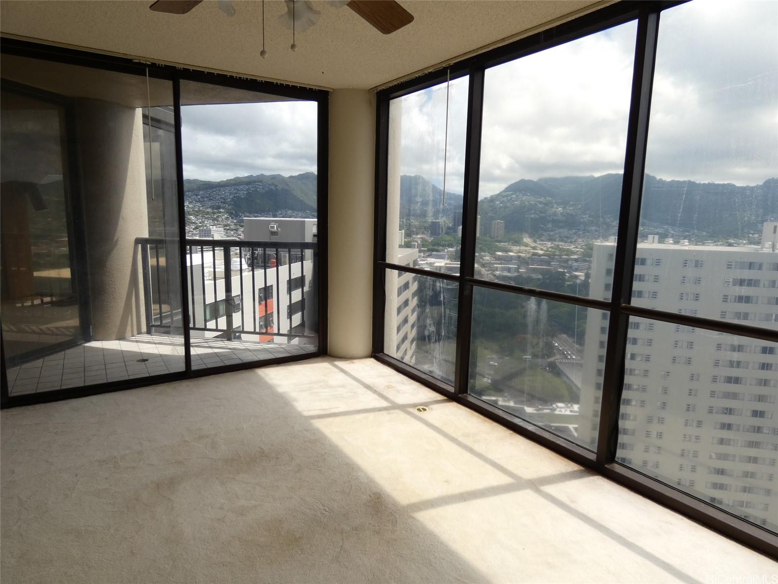 60 N Beretania Street  Unit 3406