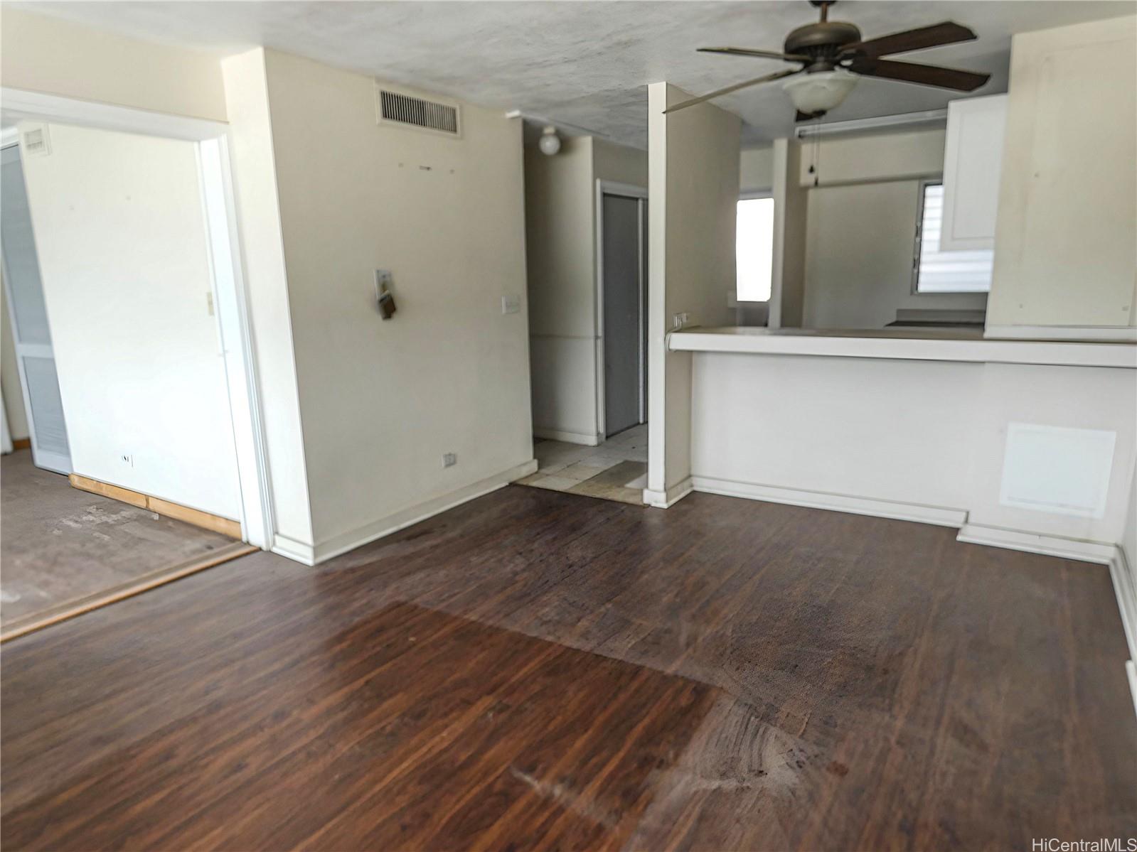 1909 Ala Wai Boulevard  Unit 204