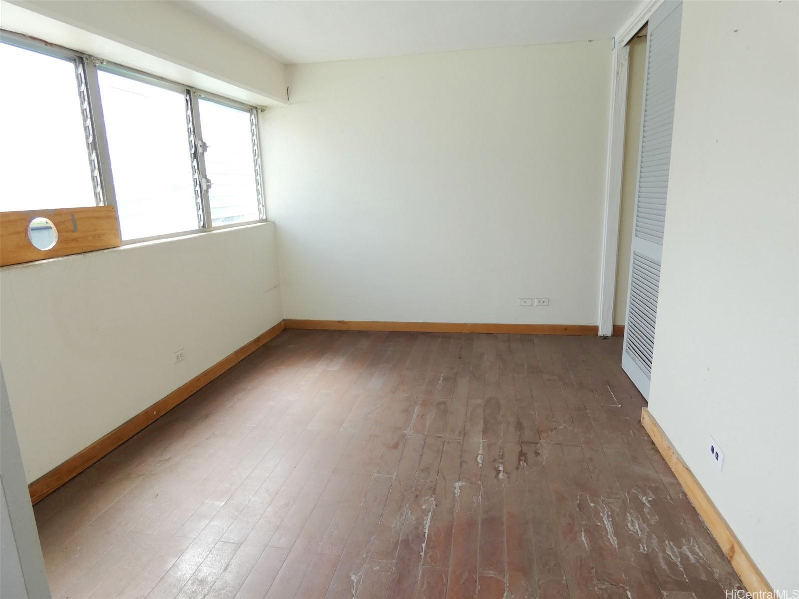 1909 Ala Wai Boulevard  Unit 204