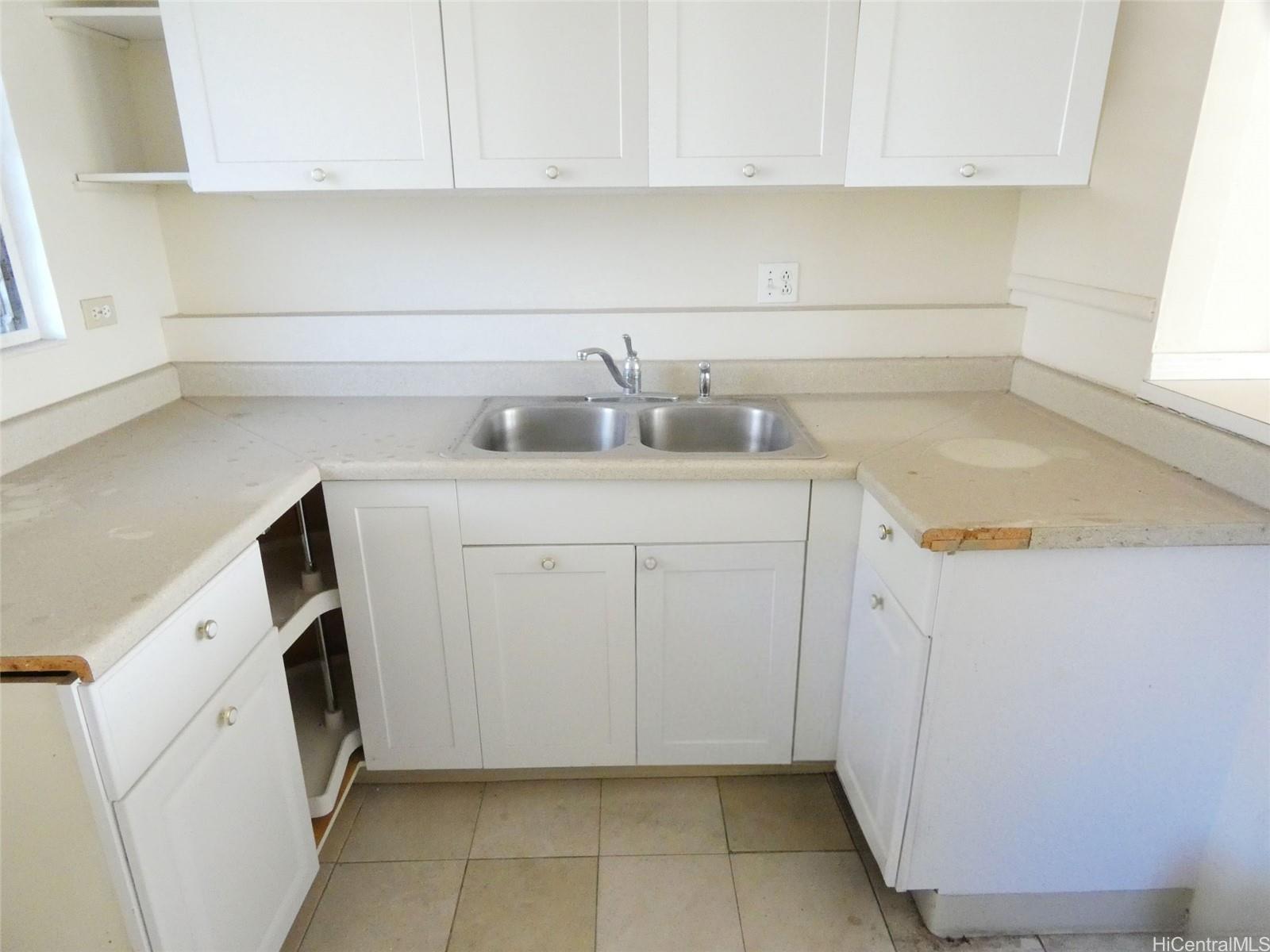 1909 Ala Wai Boulevard  Unit 204