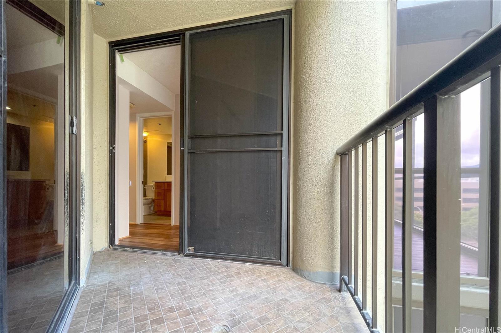 60 N Beretania Street  Unit 506