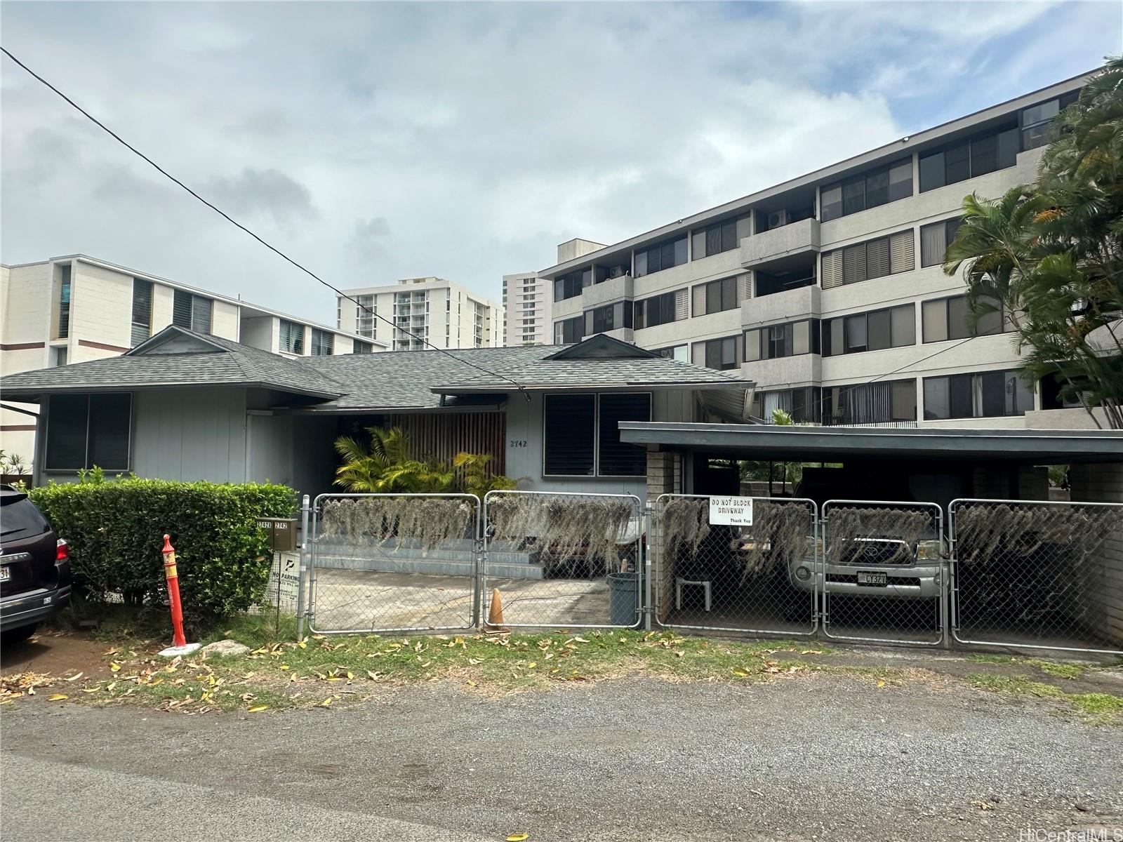 2742 Kaaha Street