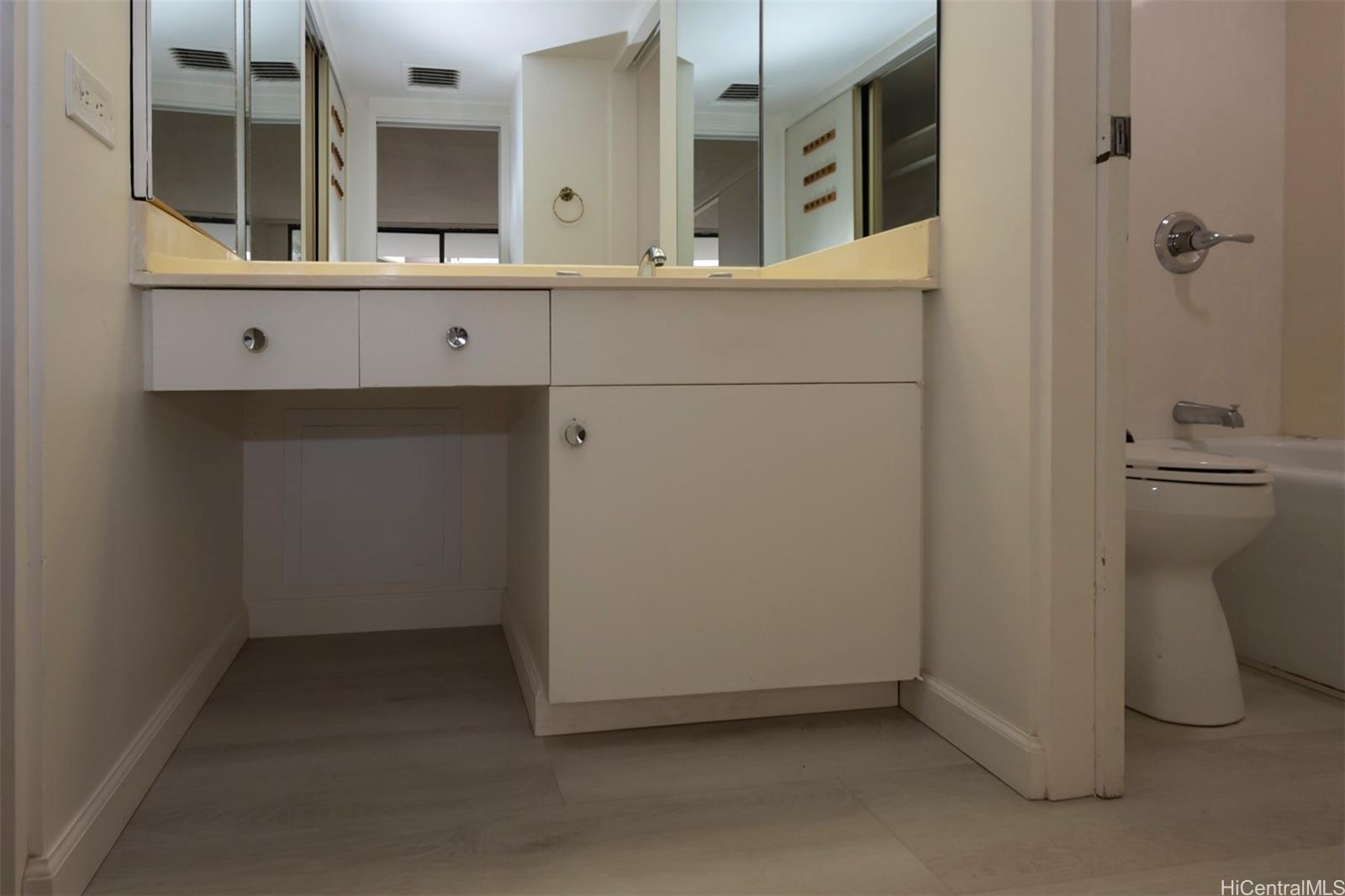 1860 Ala Moana Boulevard  Unit 509