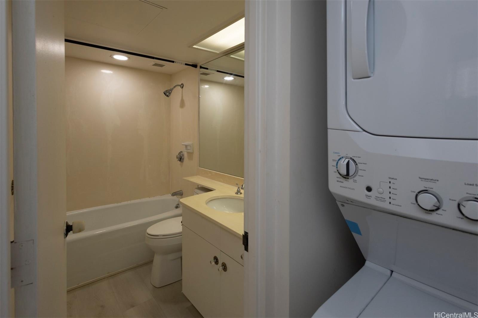 1860 Ala Moana Boulevard  Unit 509