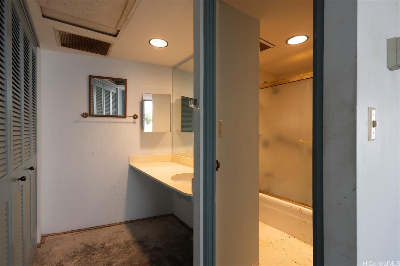 1860 Ala Moana Boulevard  Unit 509