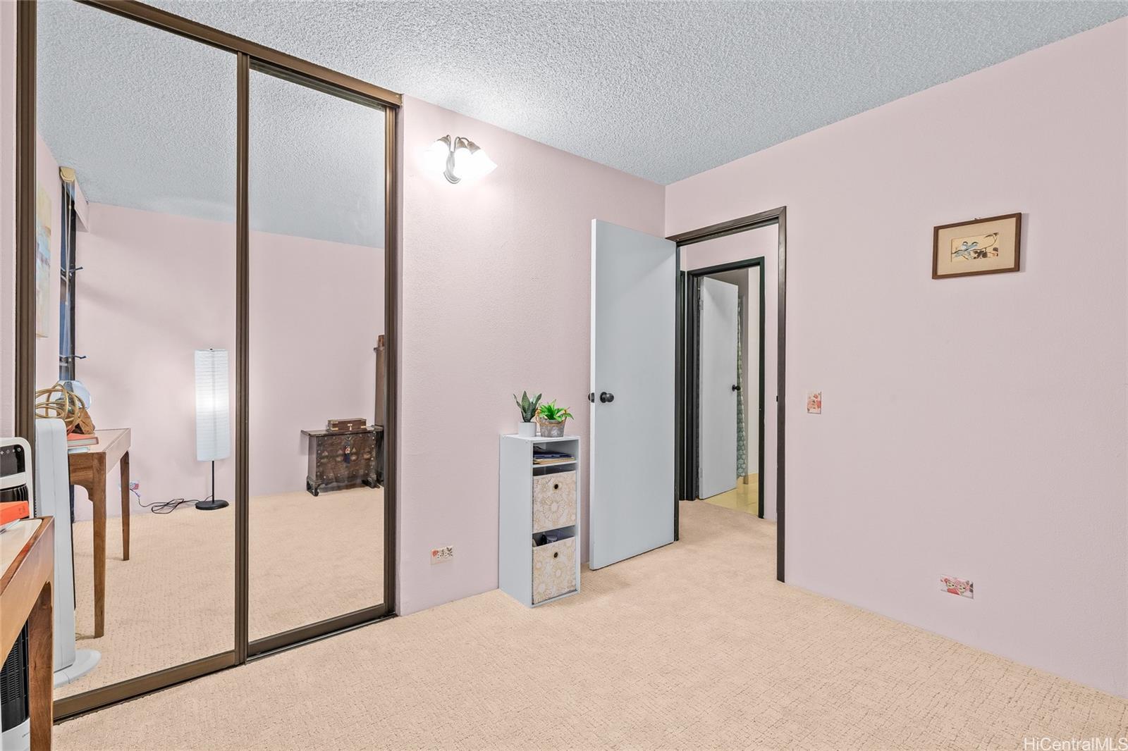 Photo 15 of 25