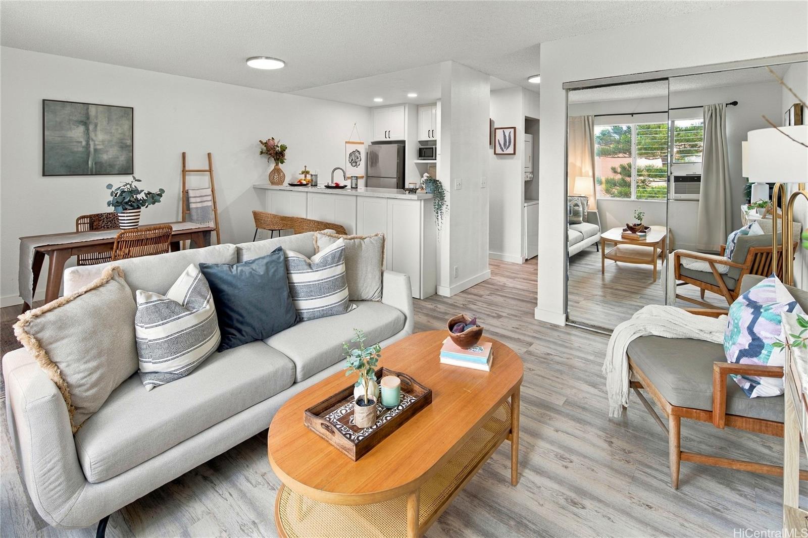 Click for more details 46-263 Kahuhipa Street B211