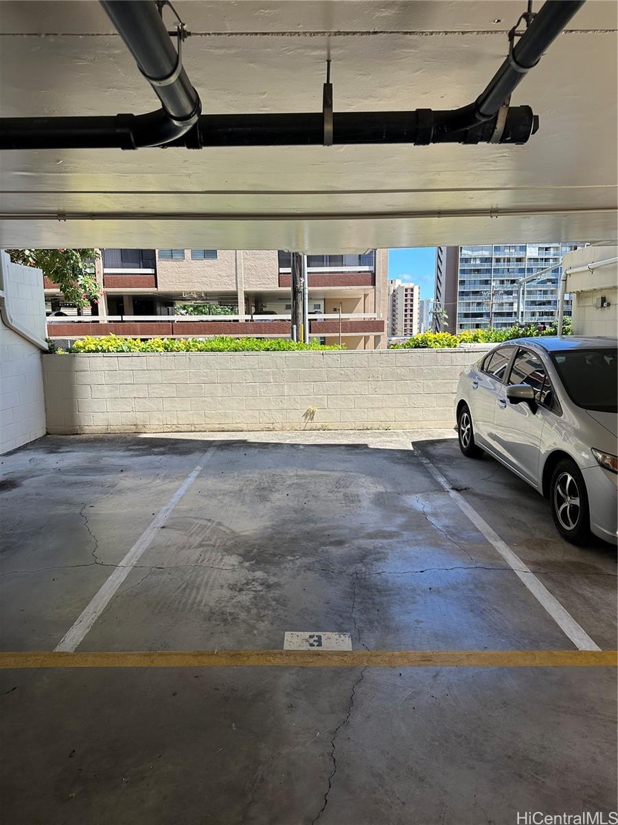 Photo 17 of 19