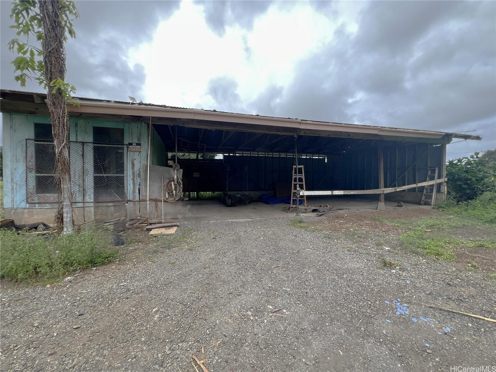 Photo 20 of 25