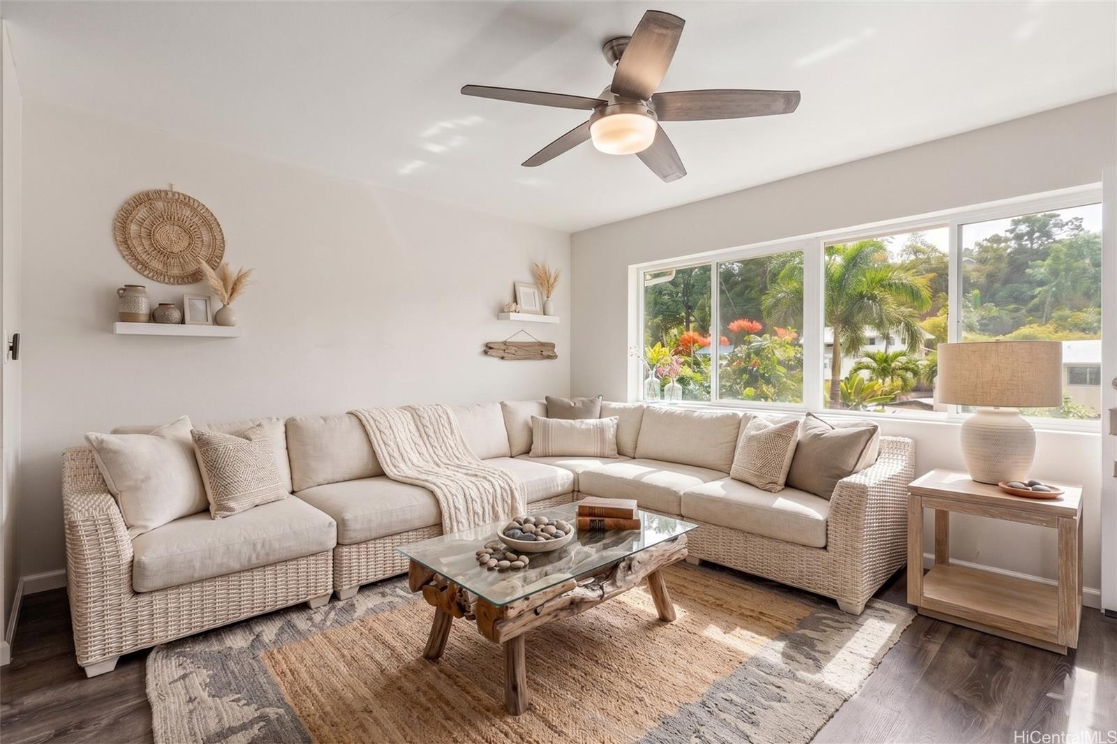 95-060 Waikalani Drive E301