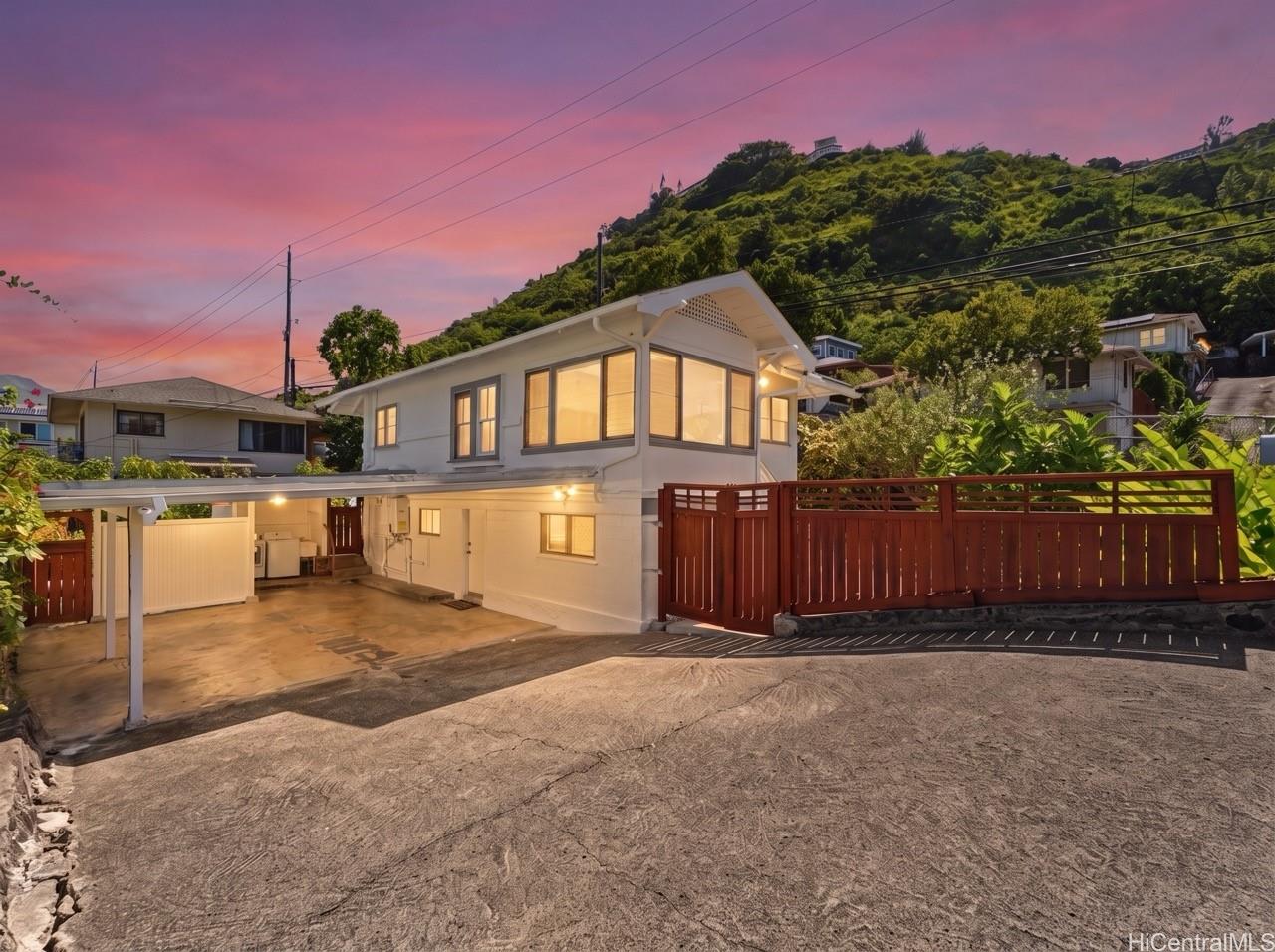 3470 Kalua Road