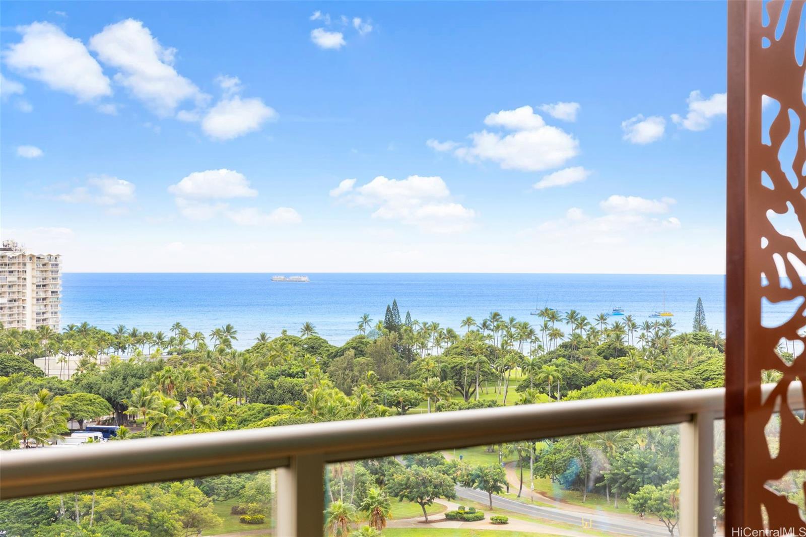 2045 Kalakaua Avenue 1210