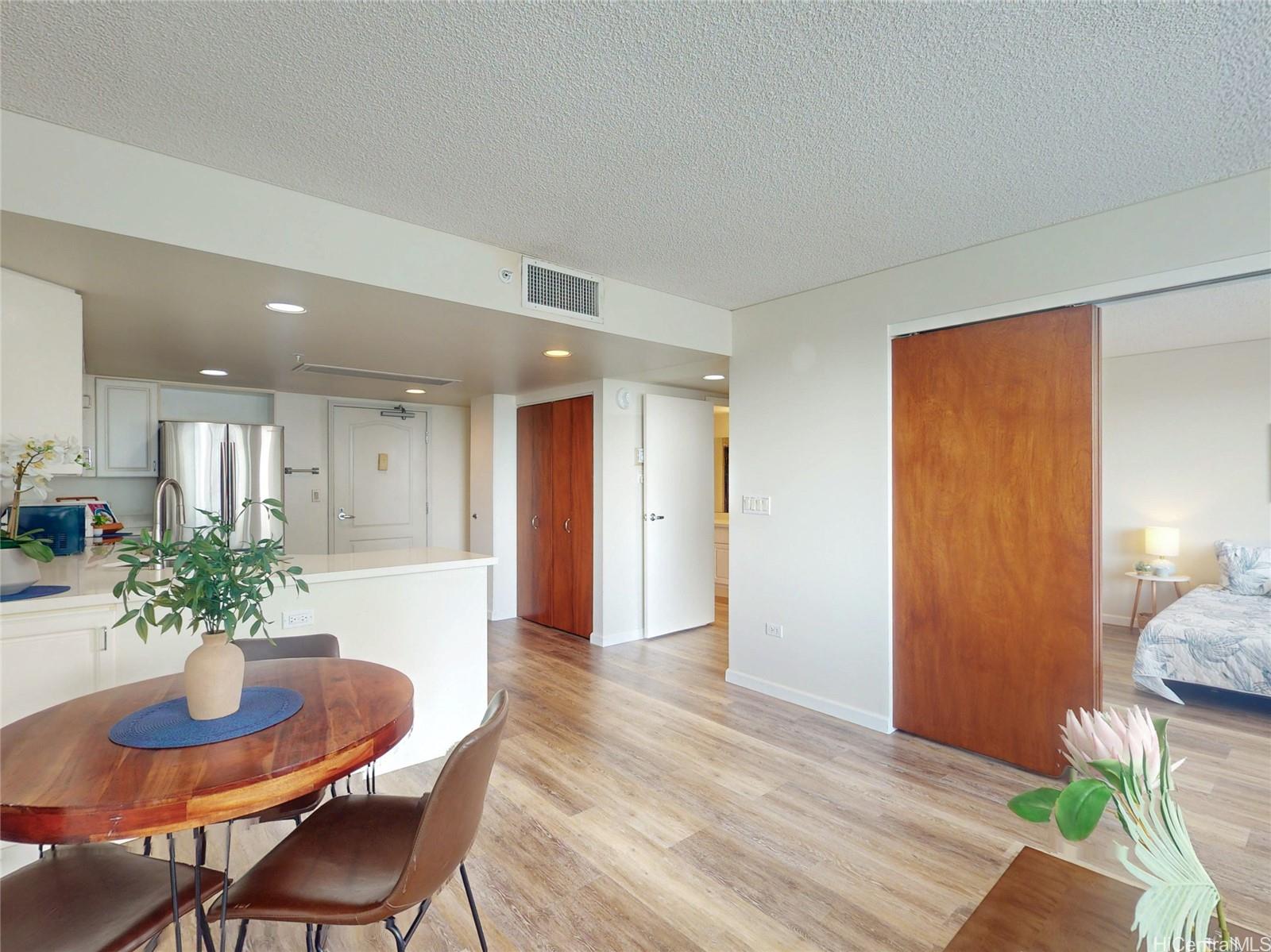 1314 Kalakaua Avenue 803