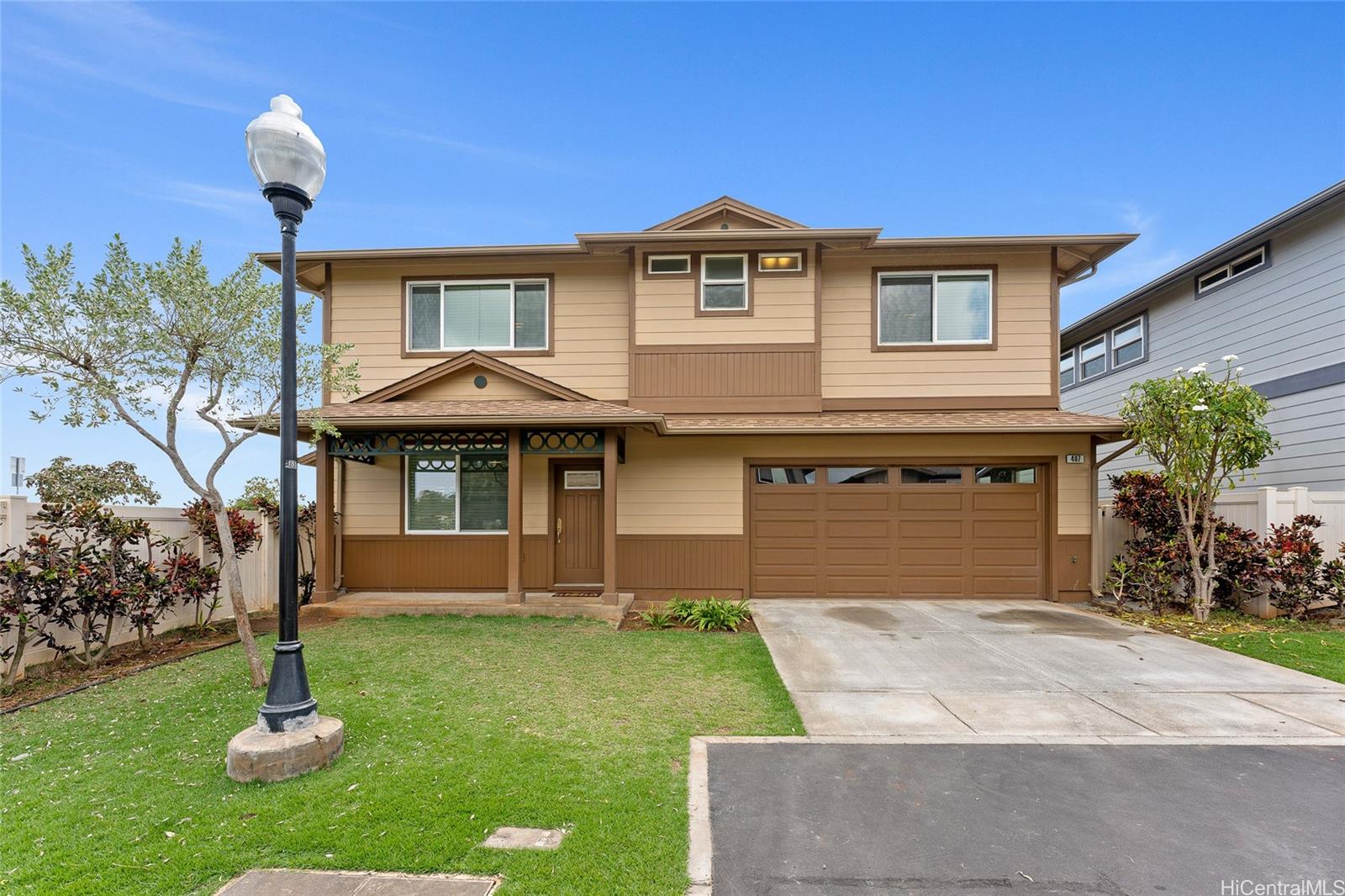 Click for more details 91-1001 Keaunui Drive 407