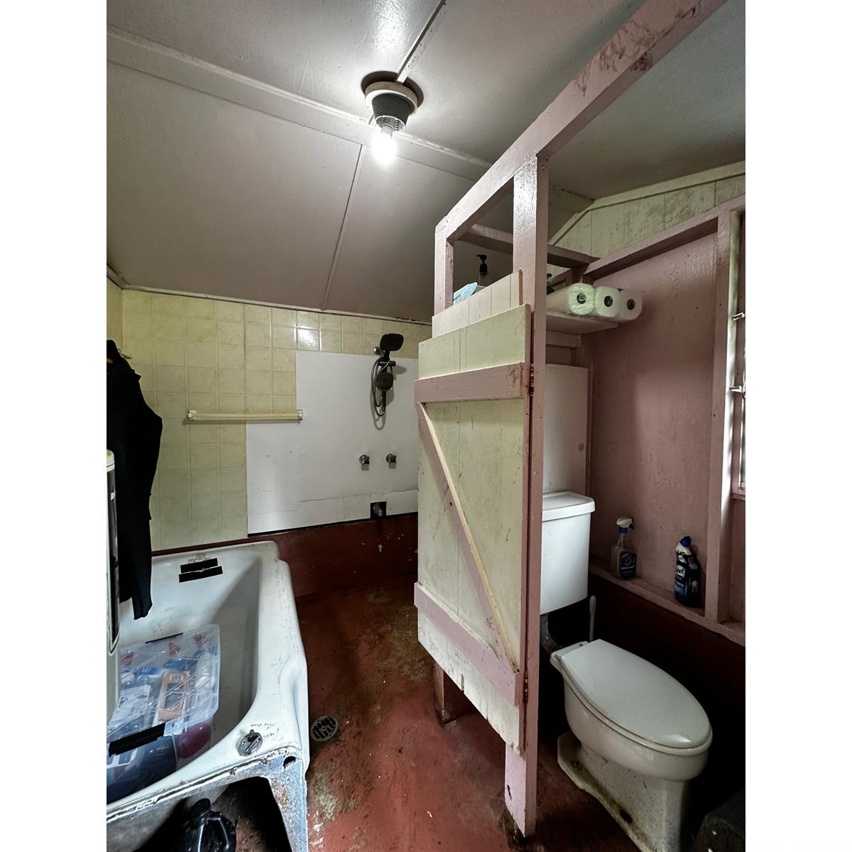 Photo 17 of 25