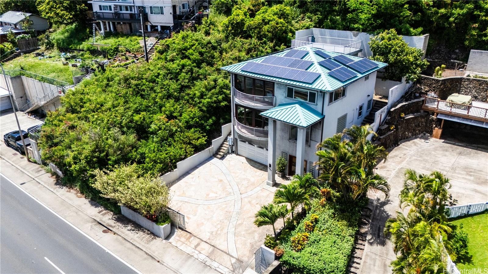 5984 Kalanianaole Highway