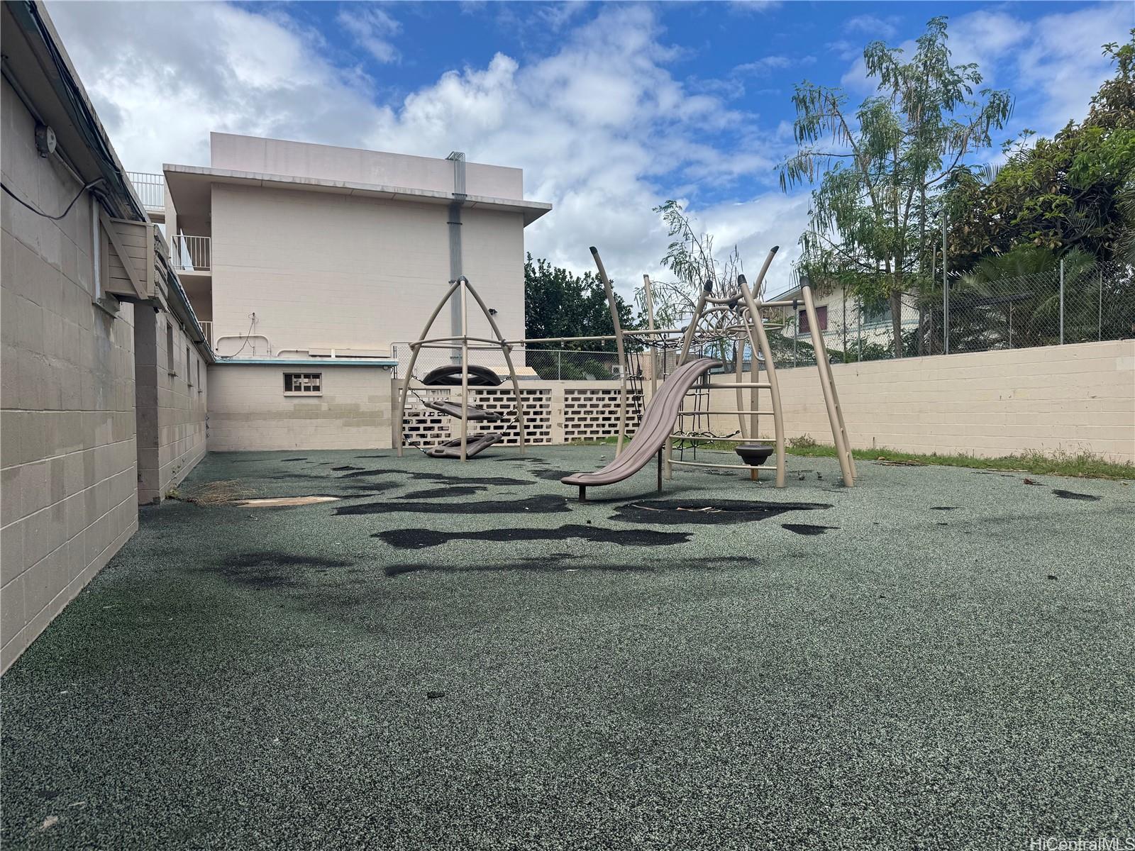 Photo 18 of 18
