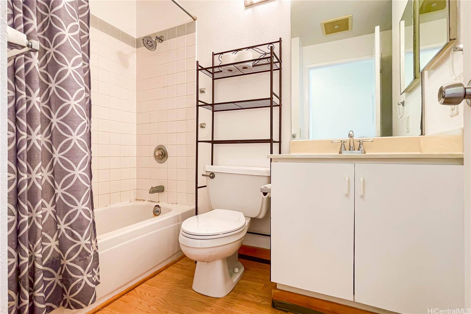 94-203 Paioa Place  Unit P202