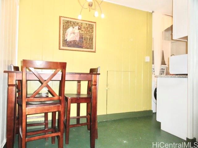 Photo 13 of 24