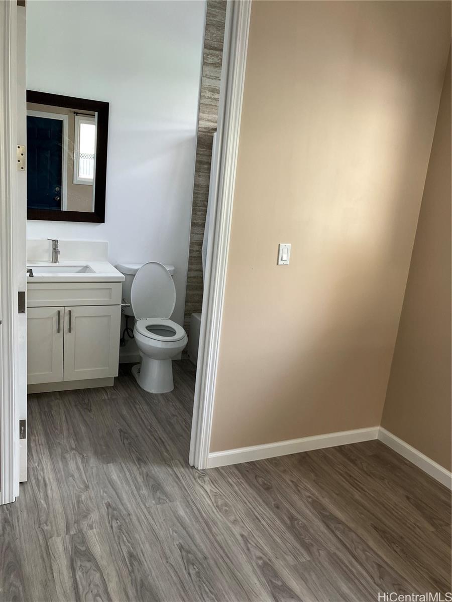 Photo 4 of 15
