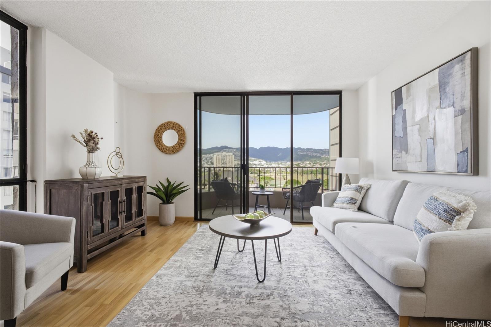 Click for more details 311 Ohua Avenue 802B