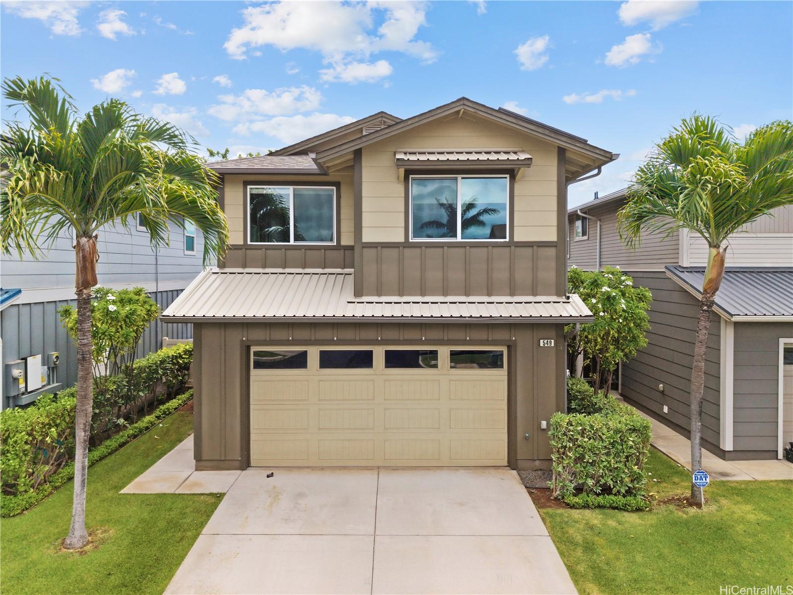Photo 19 of 25
