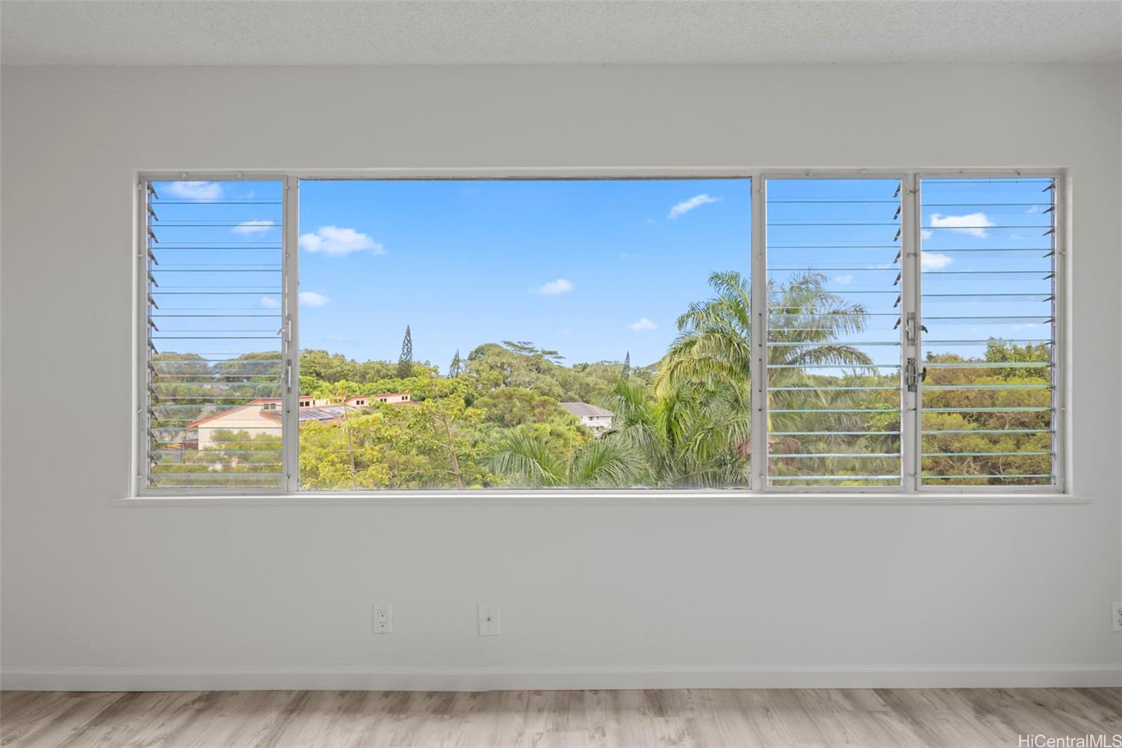 46-271 Kahuhipa Street E212