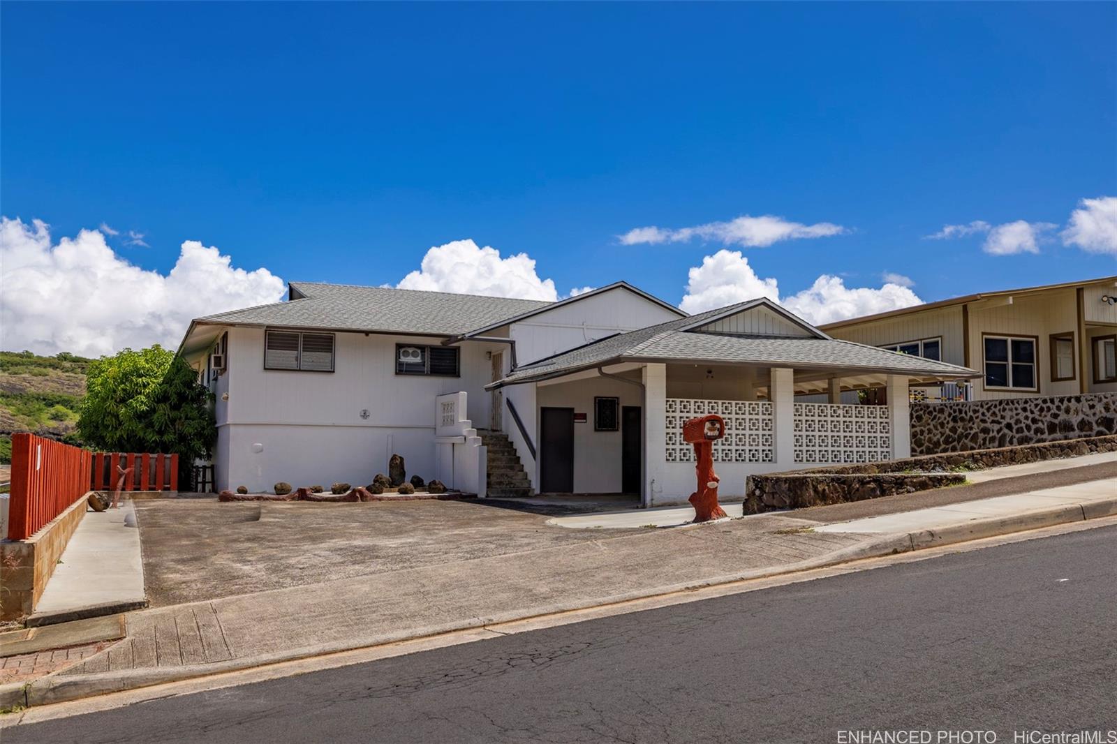 1151 Ala Aloalo Street