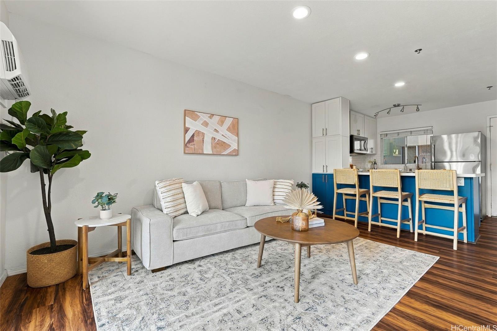 711 Wailepo Place #205