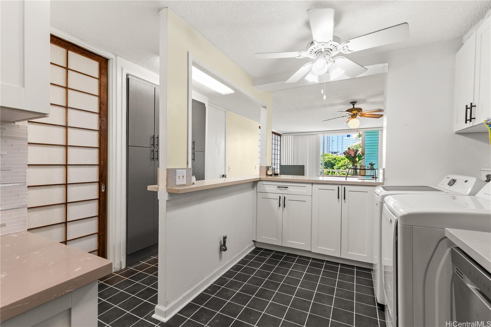 Photo 6 of 19