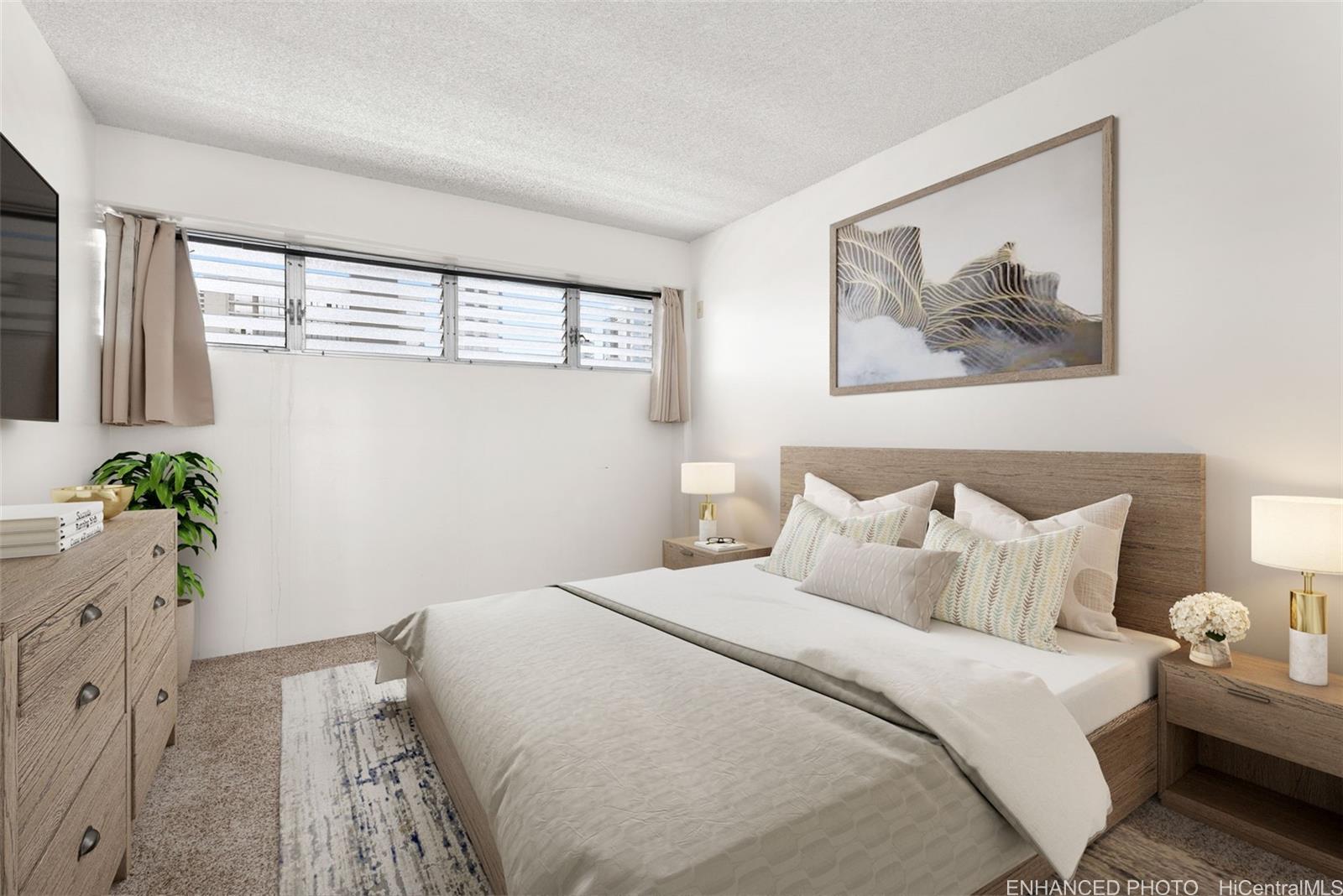 Photo 8 of 23
