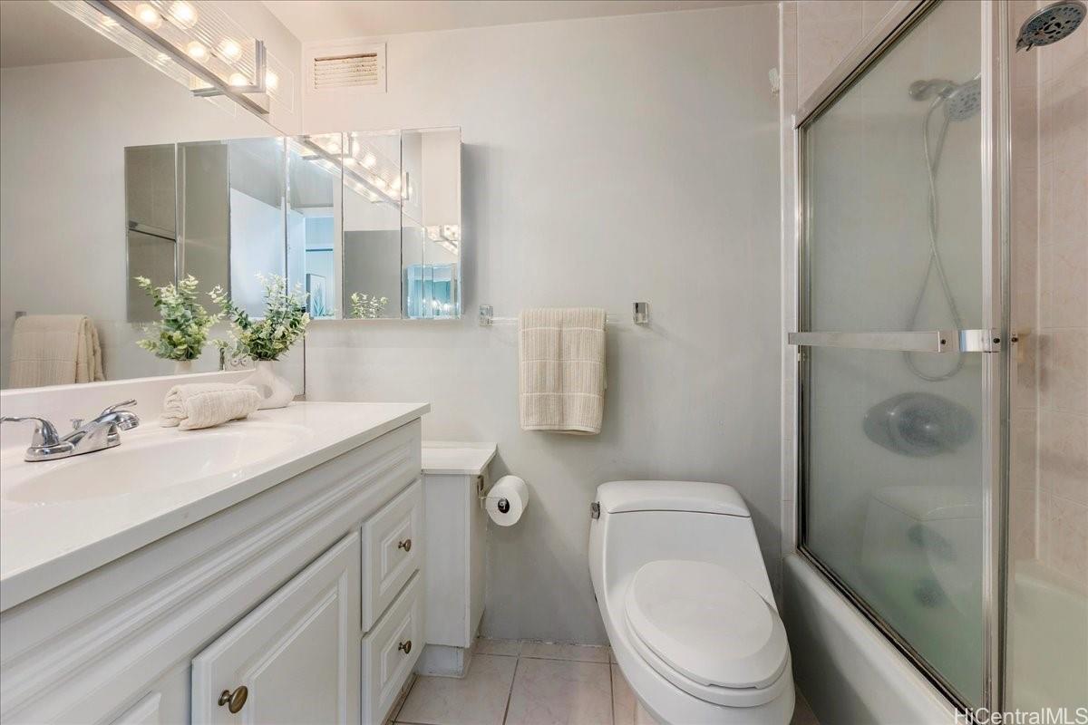 2233 Ala Wai Boulevard  Unit 6B