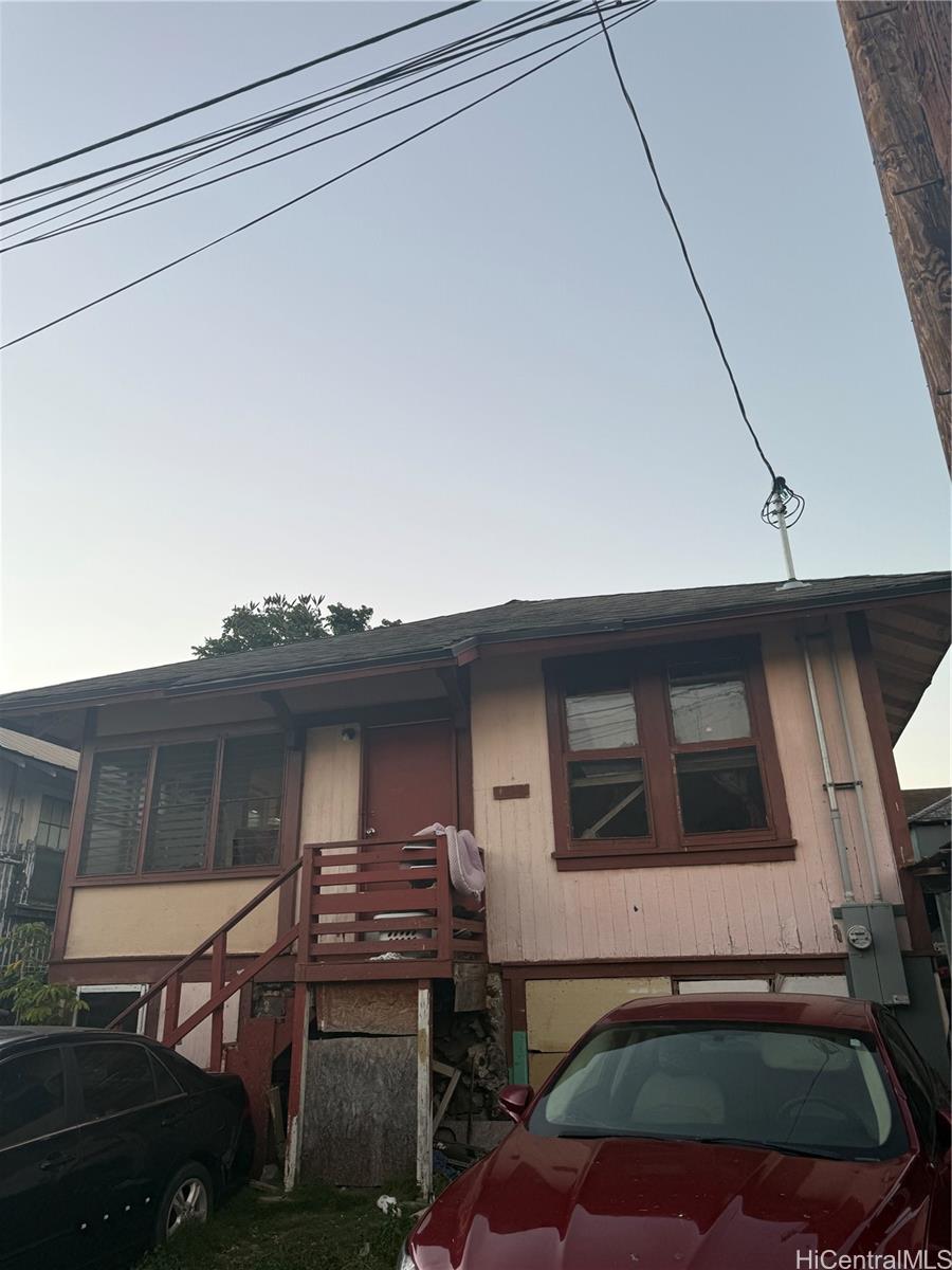 1026 Mao Lane